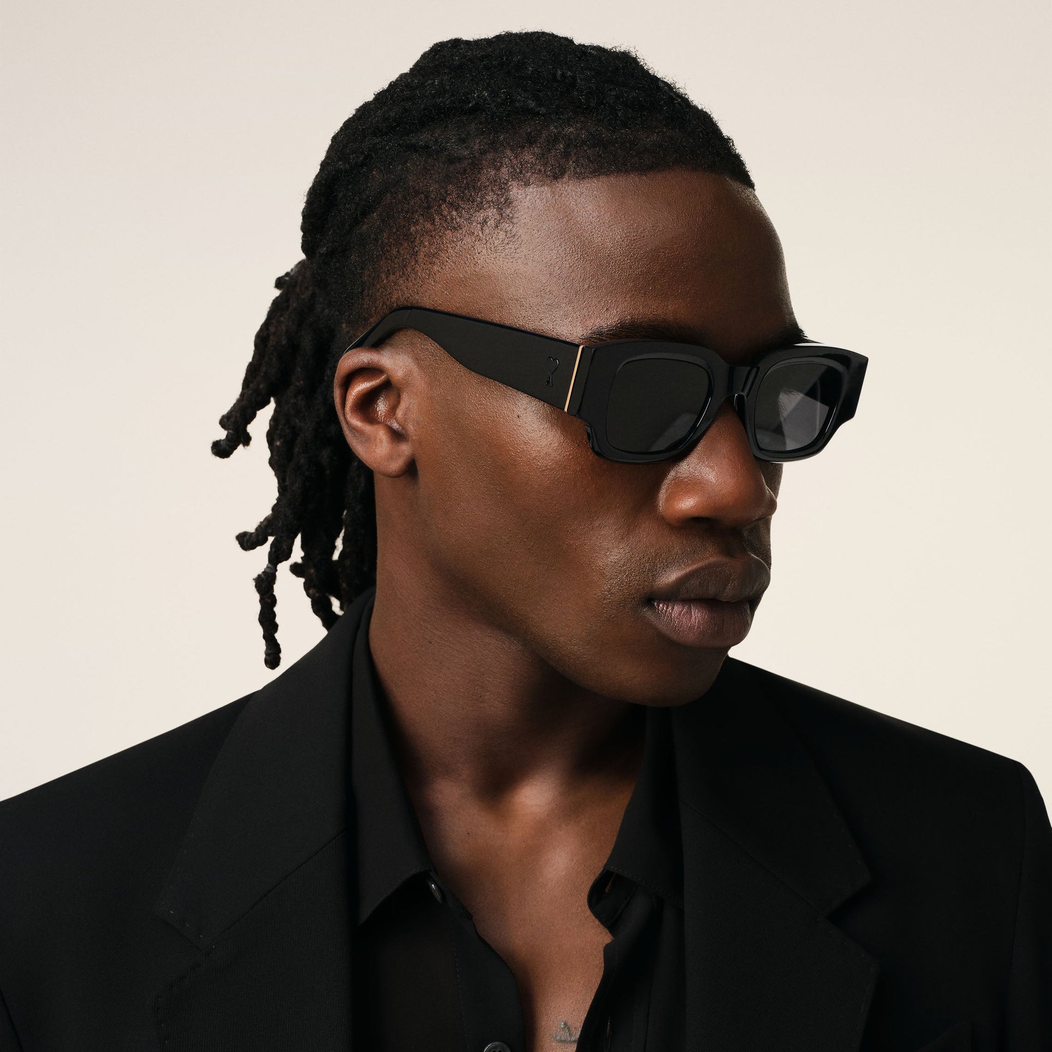 Black 75001 Sunglasses