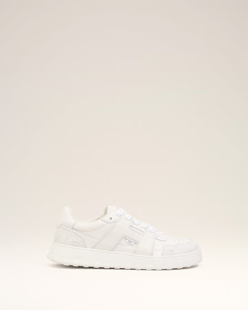 White Smooth Leather Low Top A Walk Sneakers